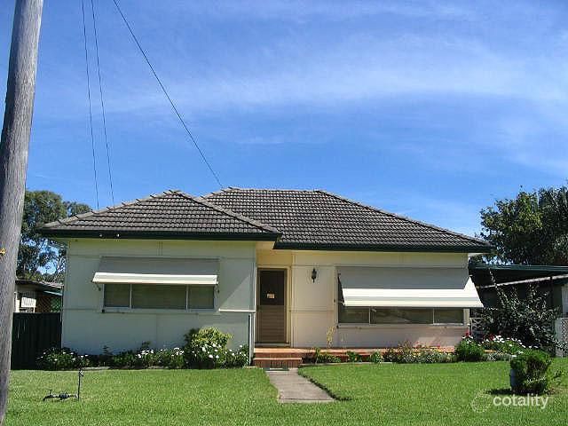 20 Yuruga Ave, Doonside, NSW 2767