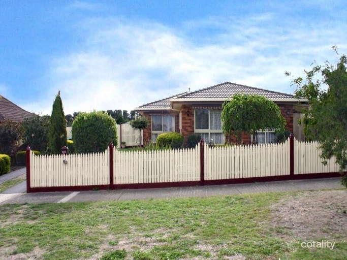 3 Wisteria Ct, Cranbourne North, VIC 3977