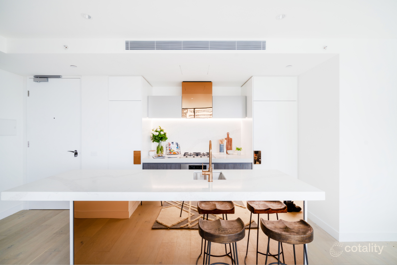 505/8 Bowen Cres, Melbourne, VIC 3004