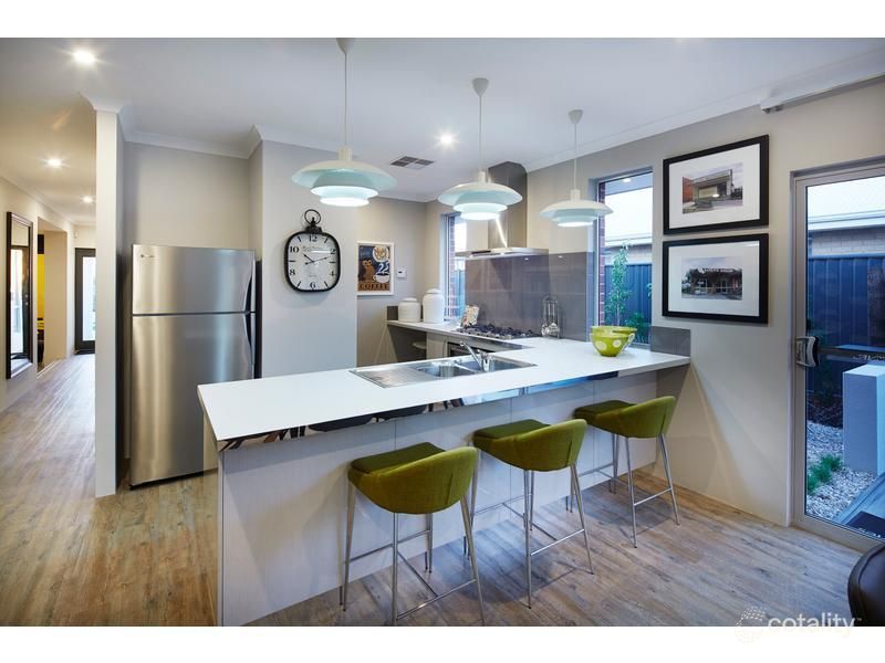 2 Fairhaven Bvd, Wellard, WA 6170