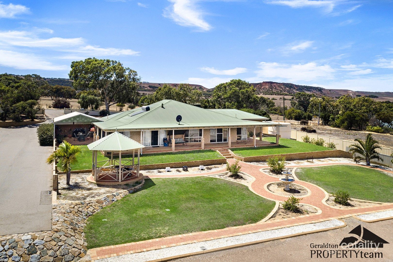 18 Sexton Dr, Moresby, WA 6530