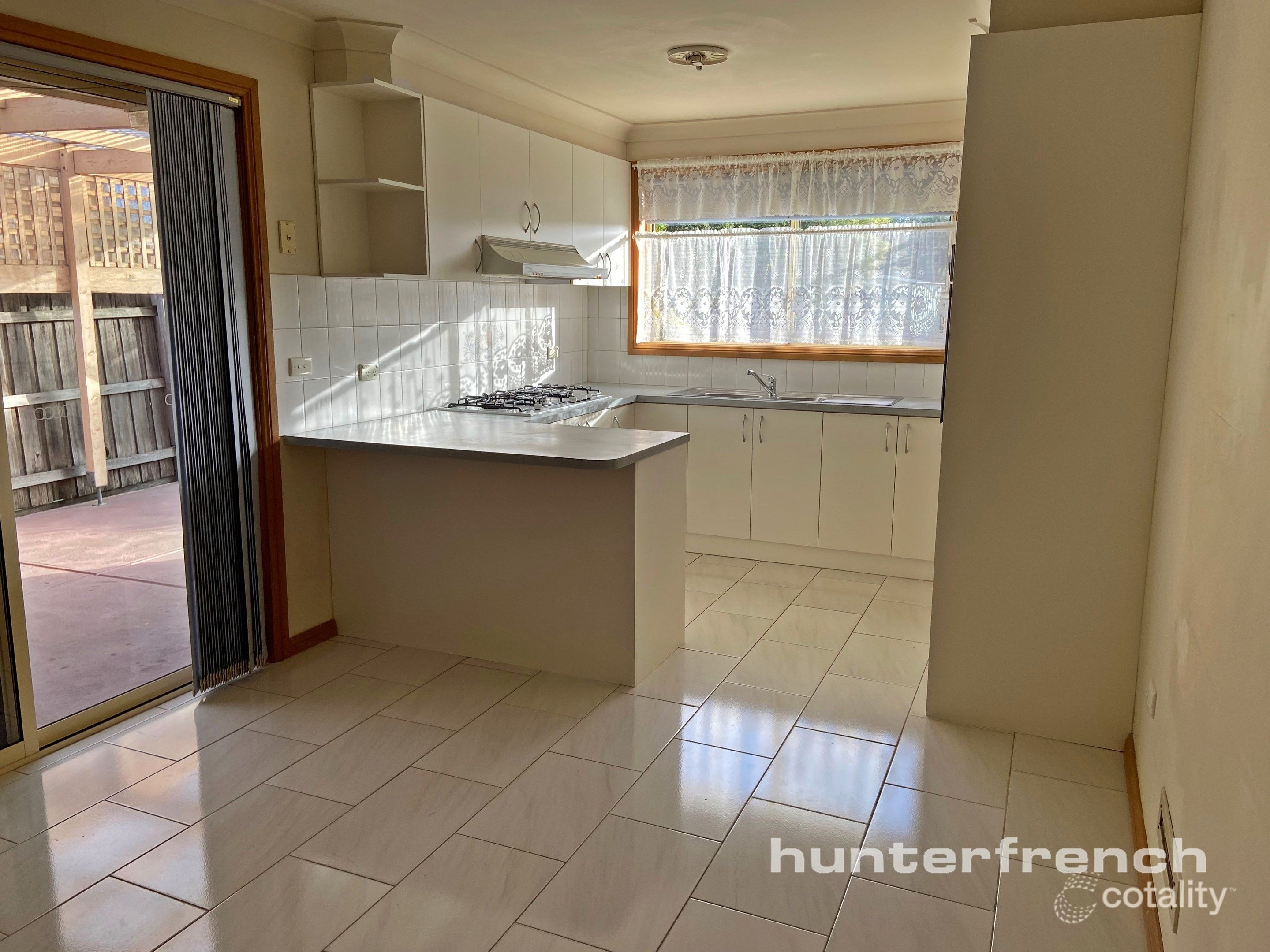 2 Gazley Ct, Altona Meadows, VIC 3028