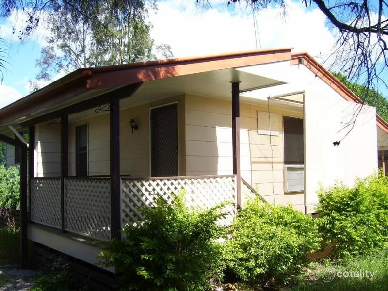 2 Bradman St, Moranbah, QLD 4744
