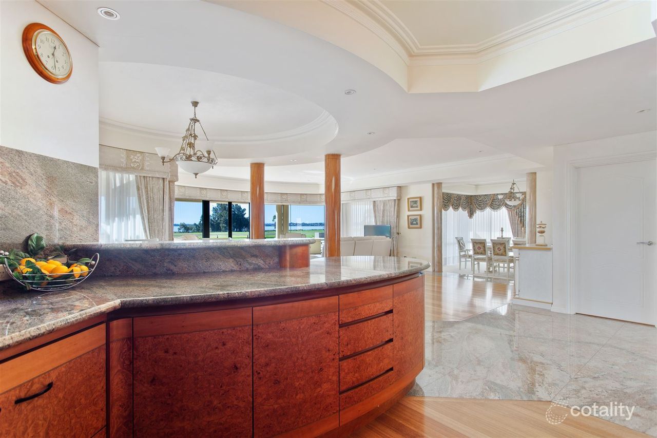 66 Burke Dr, Attadale, WA 6156