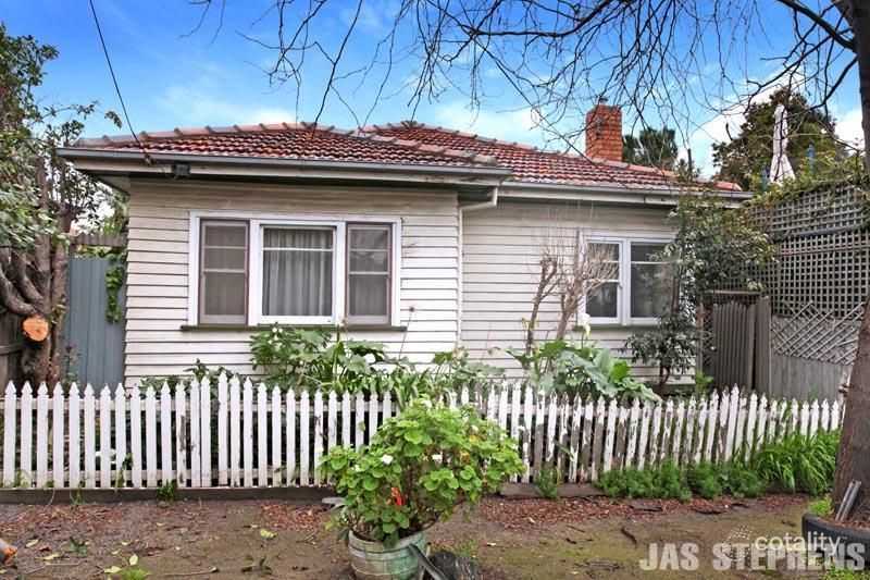 14 Junction St, Seddon, VIC 3011