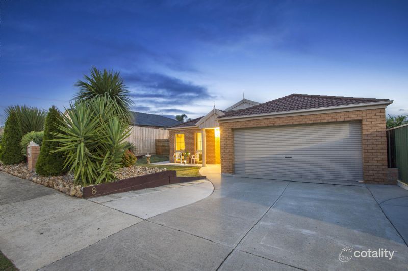 8 Escarpment Dr, Frankston South, VIC 3199