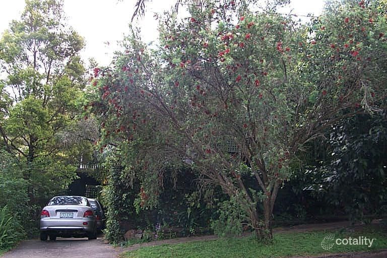 11 Balmore St, Indooroopilly, QLD 4068