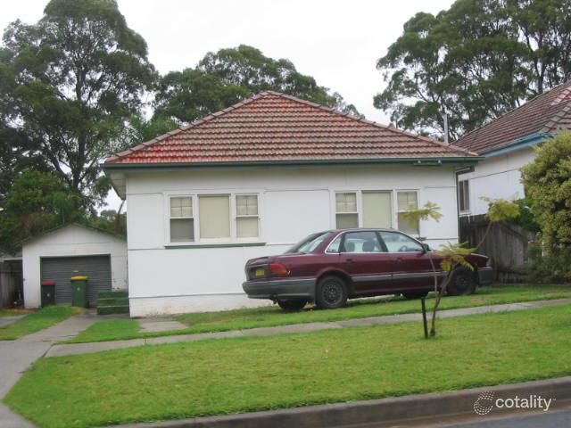 8 Rodgers Ave, Panania, NSW 2213