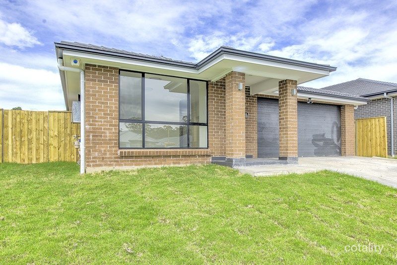 45 Wheatley Dr, Airds, NSW 2560