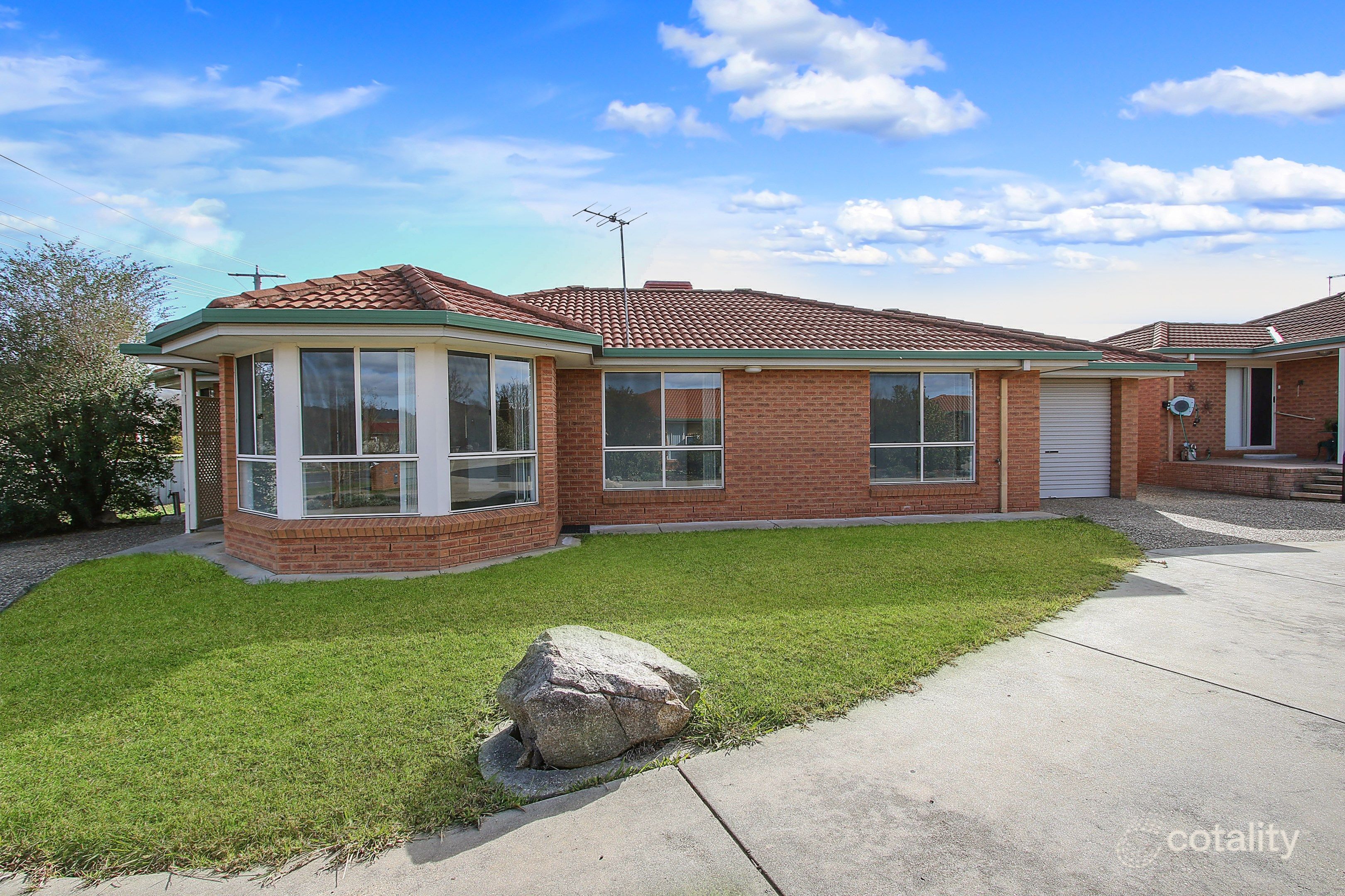 1/48 Mayfair Dr, West Wodonga, VIC 3690