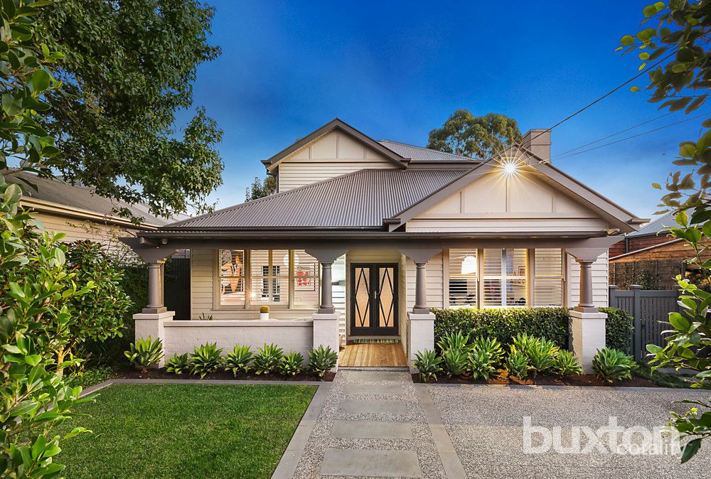 18 Retreat Rd, Hampton, VIC 3188