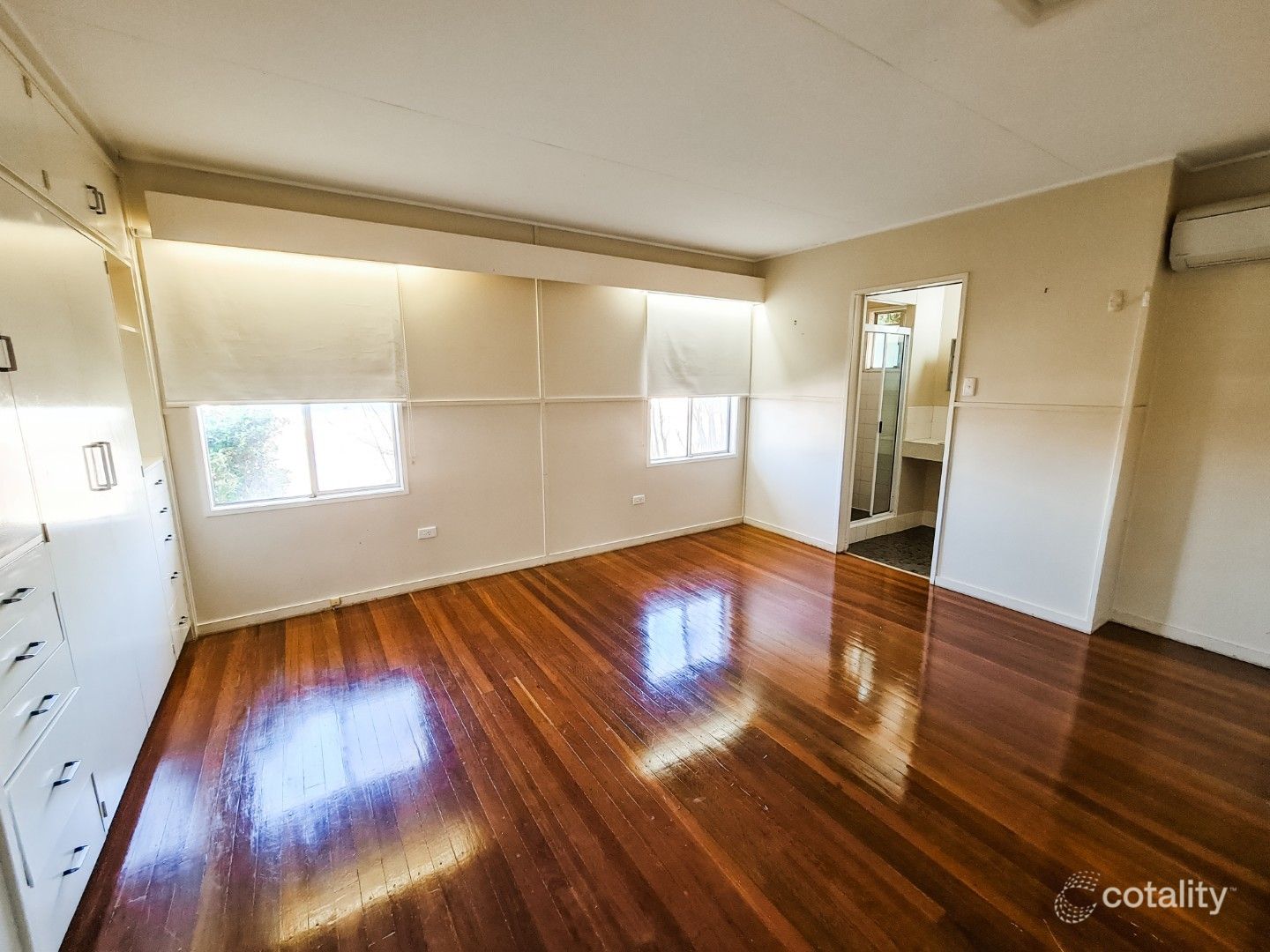 27 Abau St, Soldiers Hill, QLD 4825