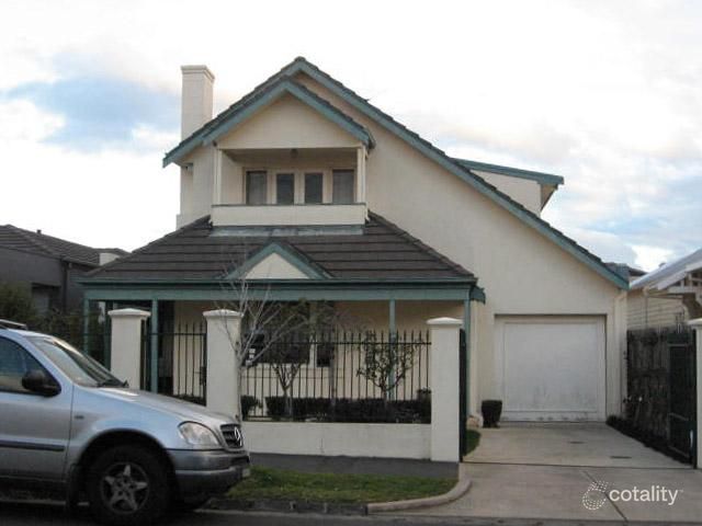 38 Orchard St, Brighton, VIC 3186