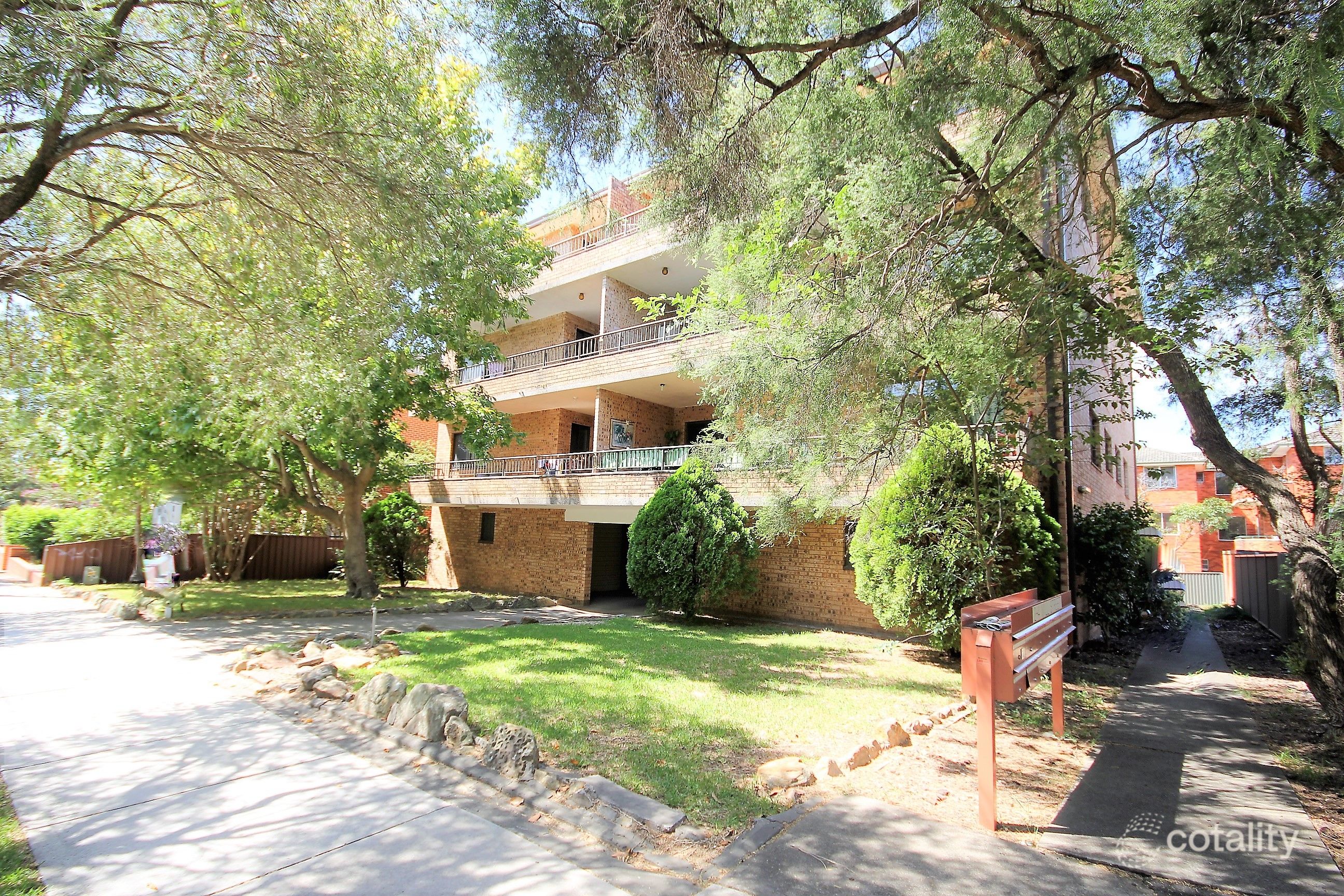 12/2-4 Mill St, Carlton, NSW 2218