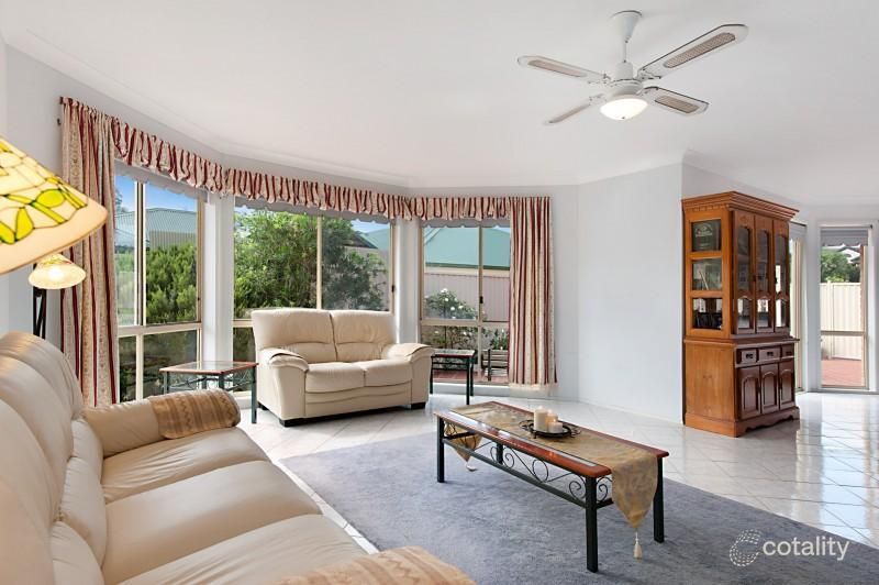 2 Ridgewood Dr, Woongarrah, NSW 2259