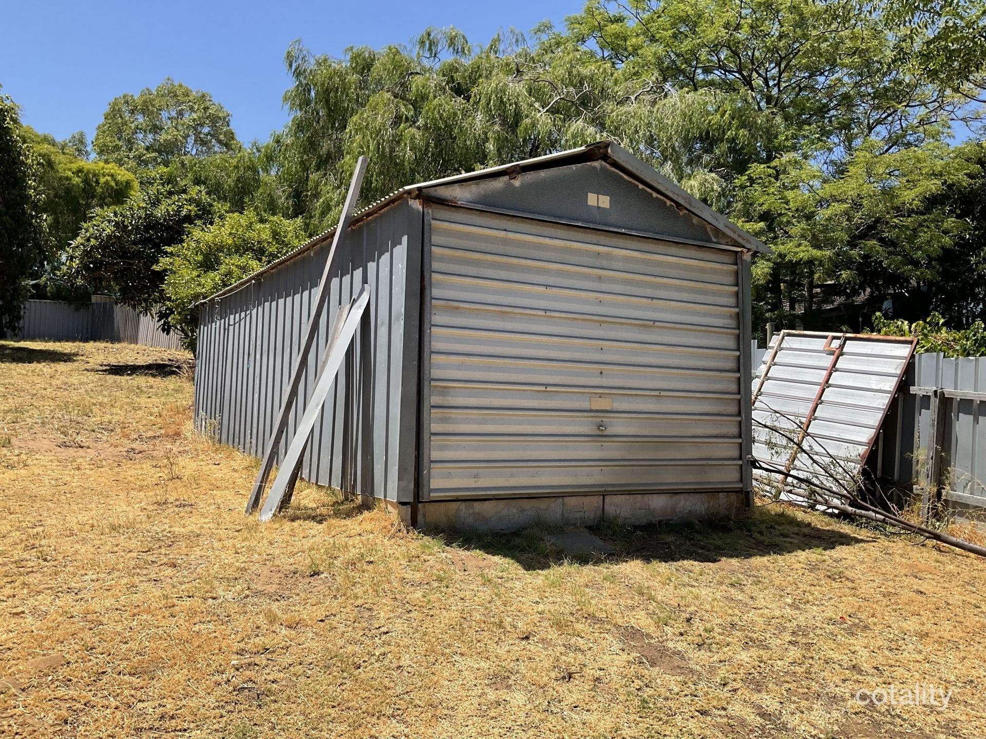 25 Beacham Cres, Medina, WA 6167