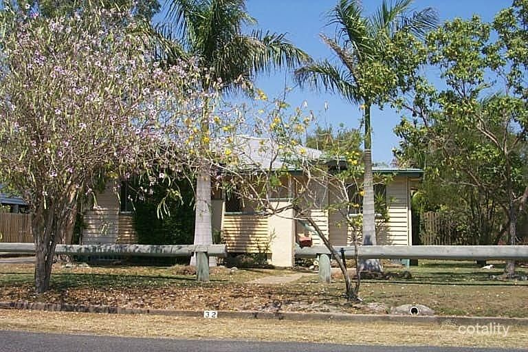 32 River Tce, Millbank, QLD 4670