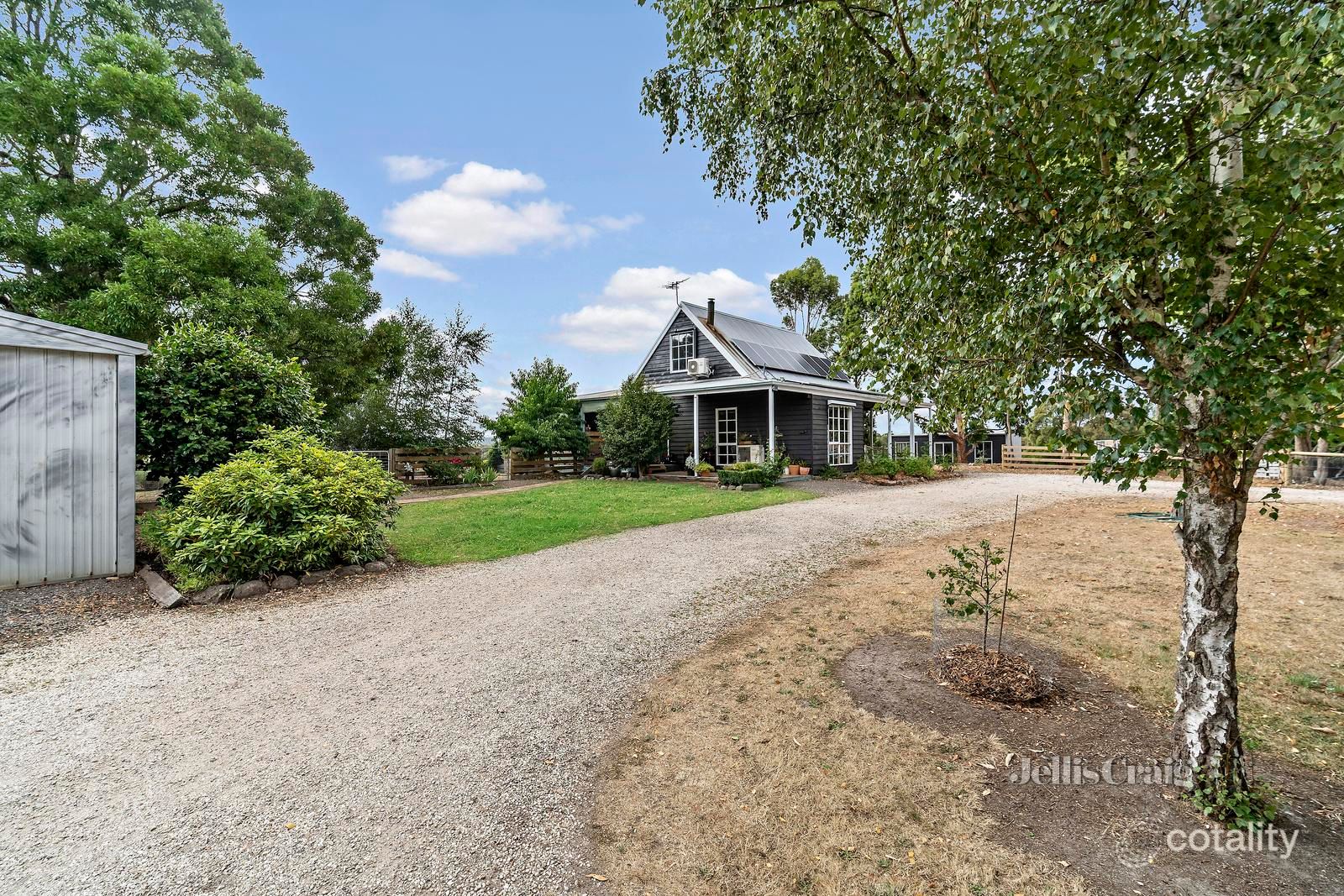 79 Blackberry Lane, Haddon, VIC 3351