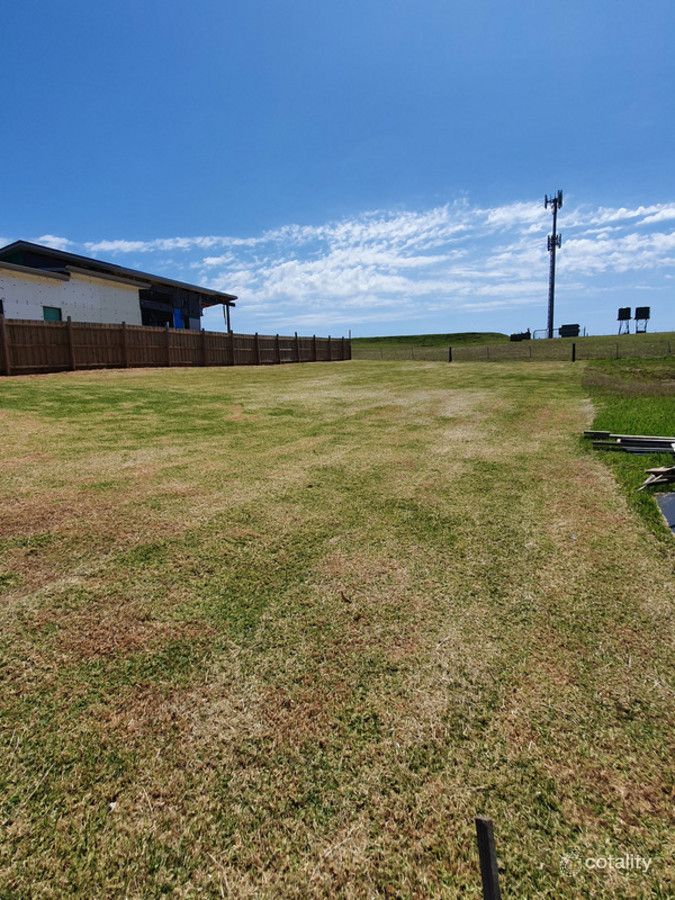 47 Bream Rd, Lake Tyers Beach, VIC 3909