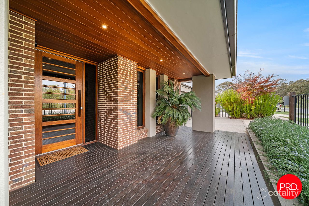 56 Coomoora Cct, Strathfieldsaye, VIC 3551
