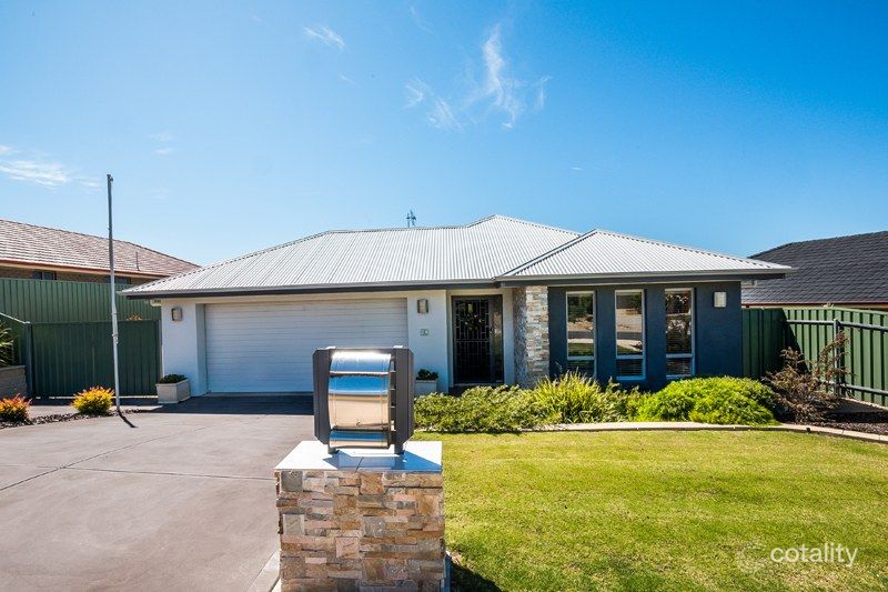 29 Rymill Ave, Encounter Bay, SA 5211