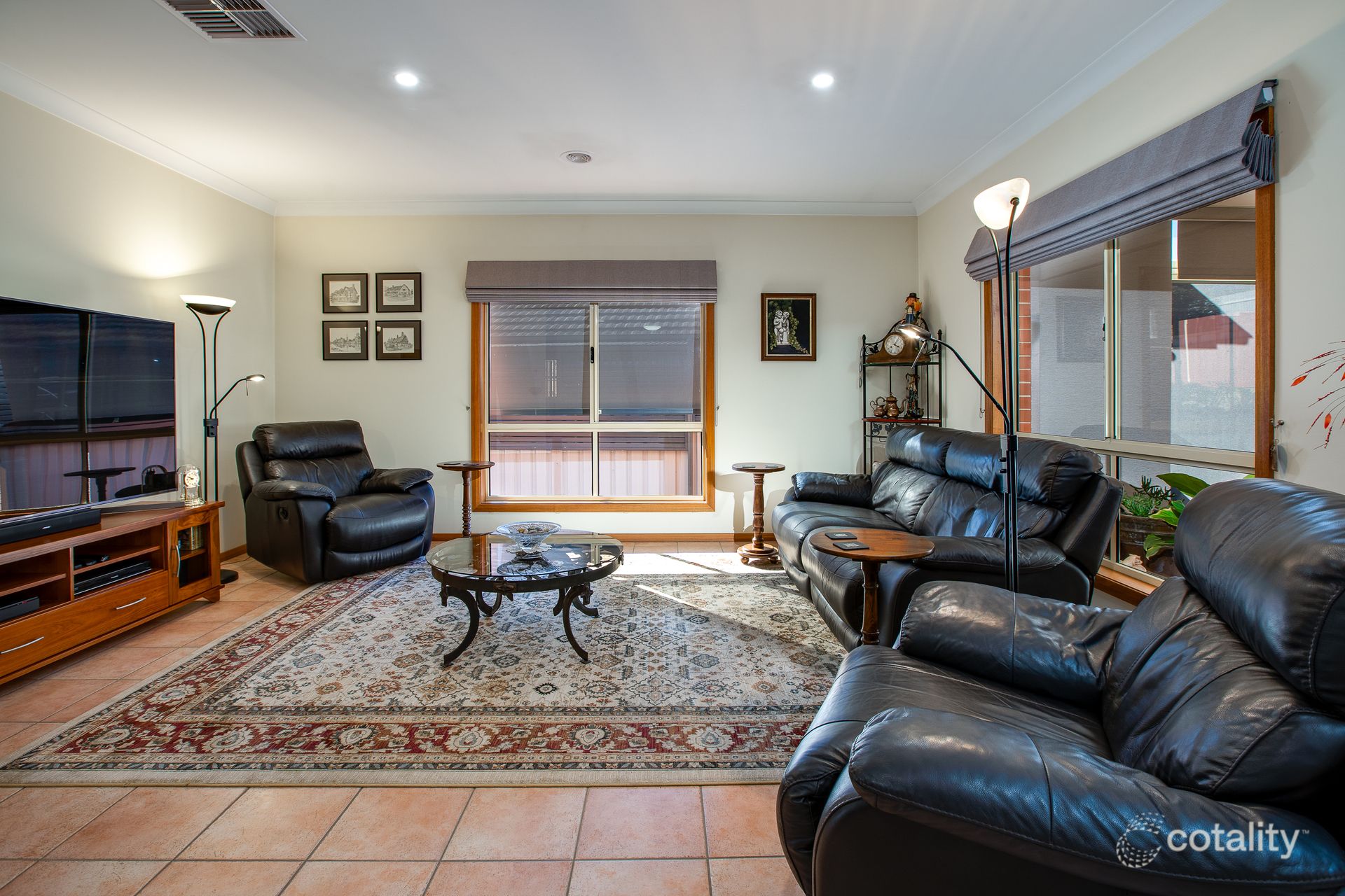 11 Orchard Way, Lavington, NSW 2641