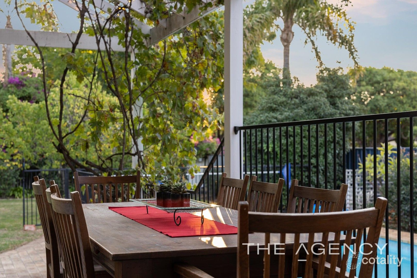 125 Dalkeith Rd, Nedlands, WA 6009