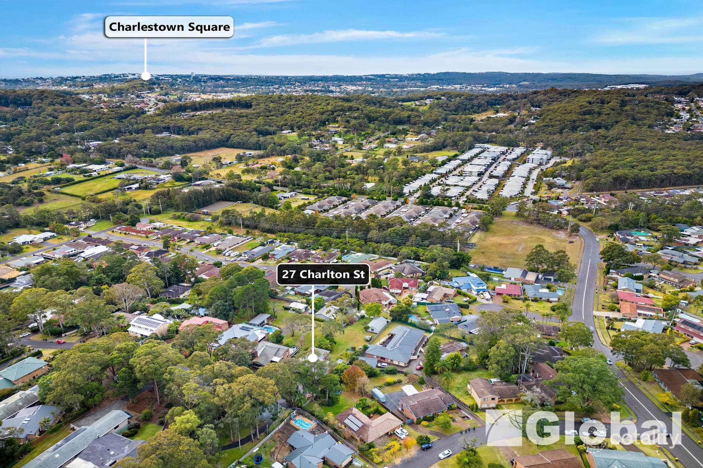 27 Charlton St, Eleebana, NSW 2282
