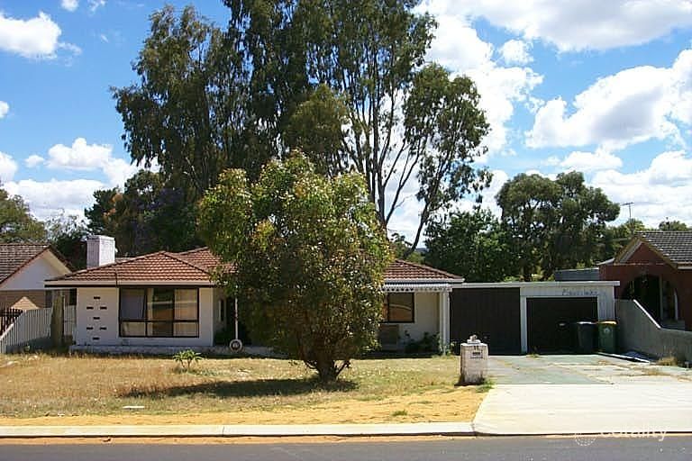 14 Ypres Rd, Camillo, WA 6111