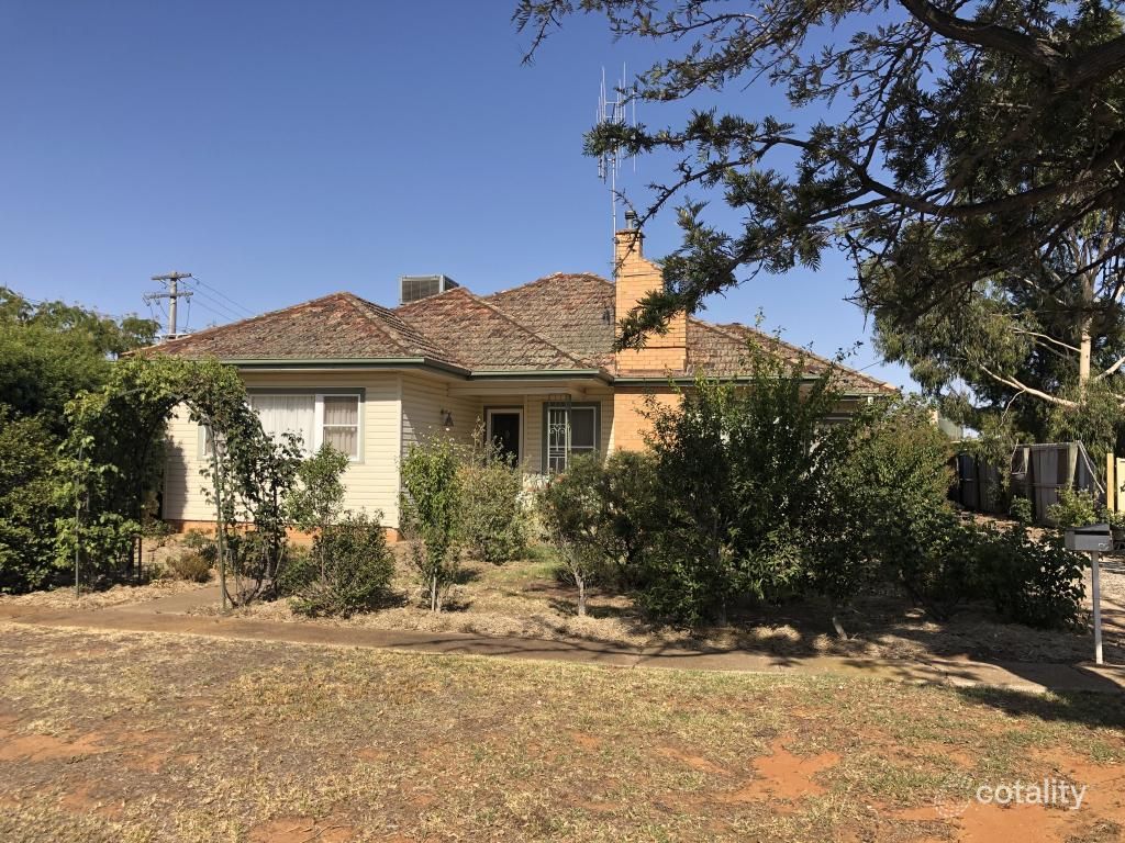 22 Walter St, Finley, NSW 2713