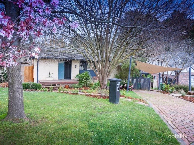 6 Oakley Ct, Gisborne, VIC 3437