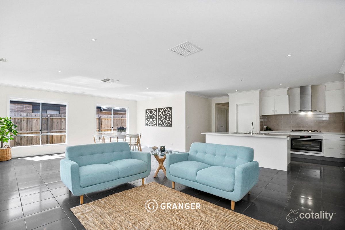 9 Macks Pl, Safety Beach, VIC 3936