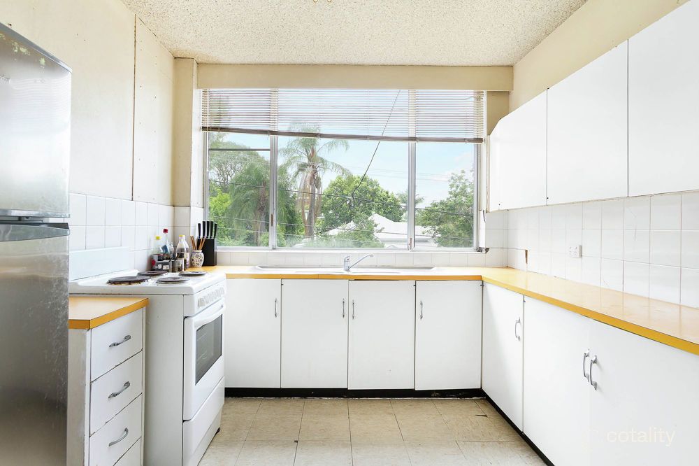 1/74 Maryvale St, Toowong, QLD 4066