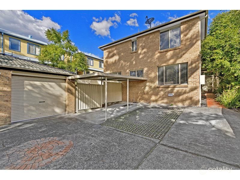1/16 Creighton Lane, Point Frederick, NSW 2250