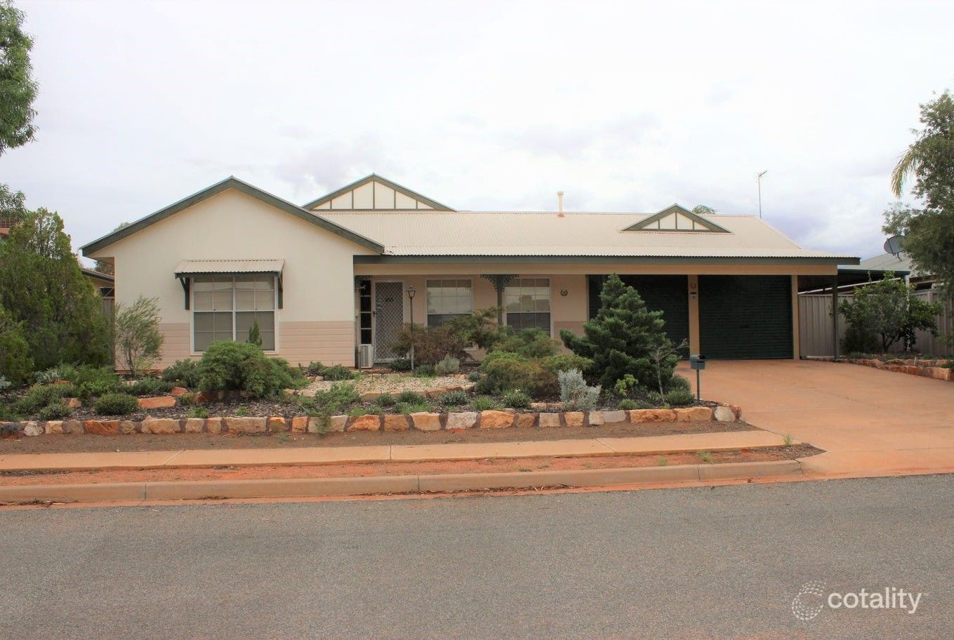 22 Coolibah Dr, Roxby Downs, SA 5725