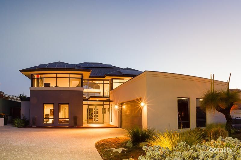 10 Catania Ct, Mindarie, WA 6030