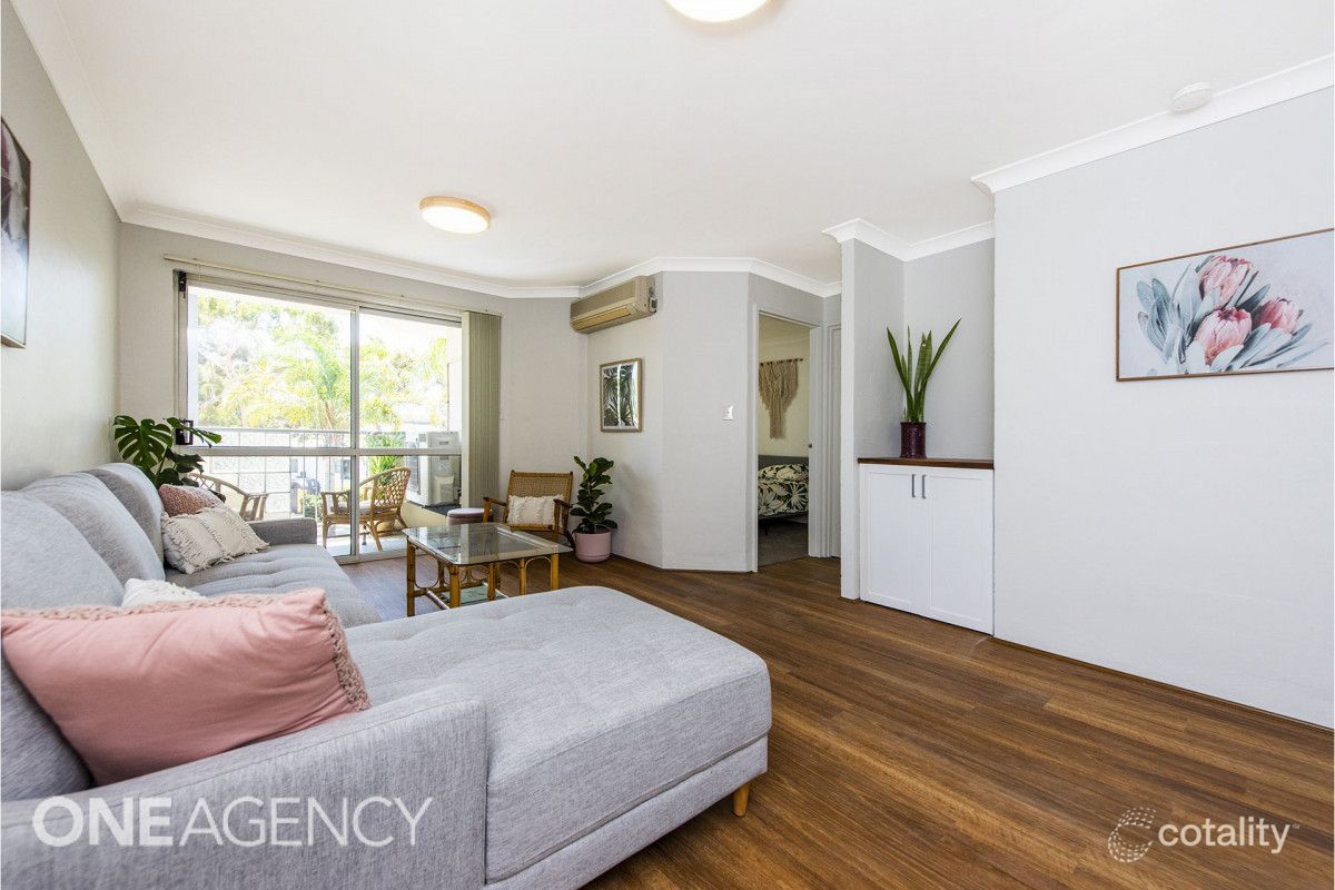 23/11 Mcatee Ct, Fremantle, WA 6160