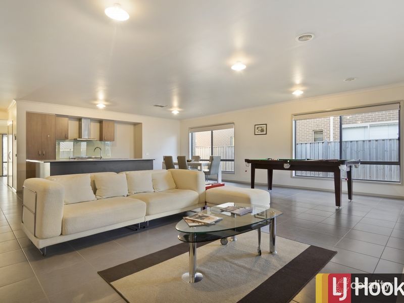 7 Shoveler Cl, Williams Landing, VIC 3027