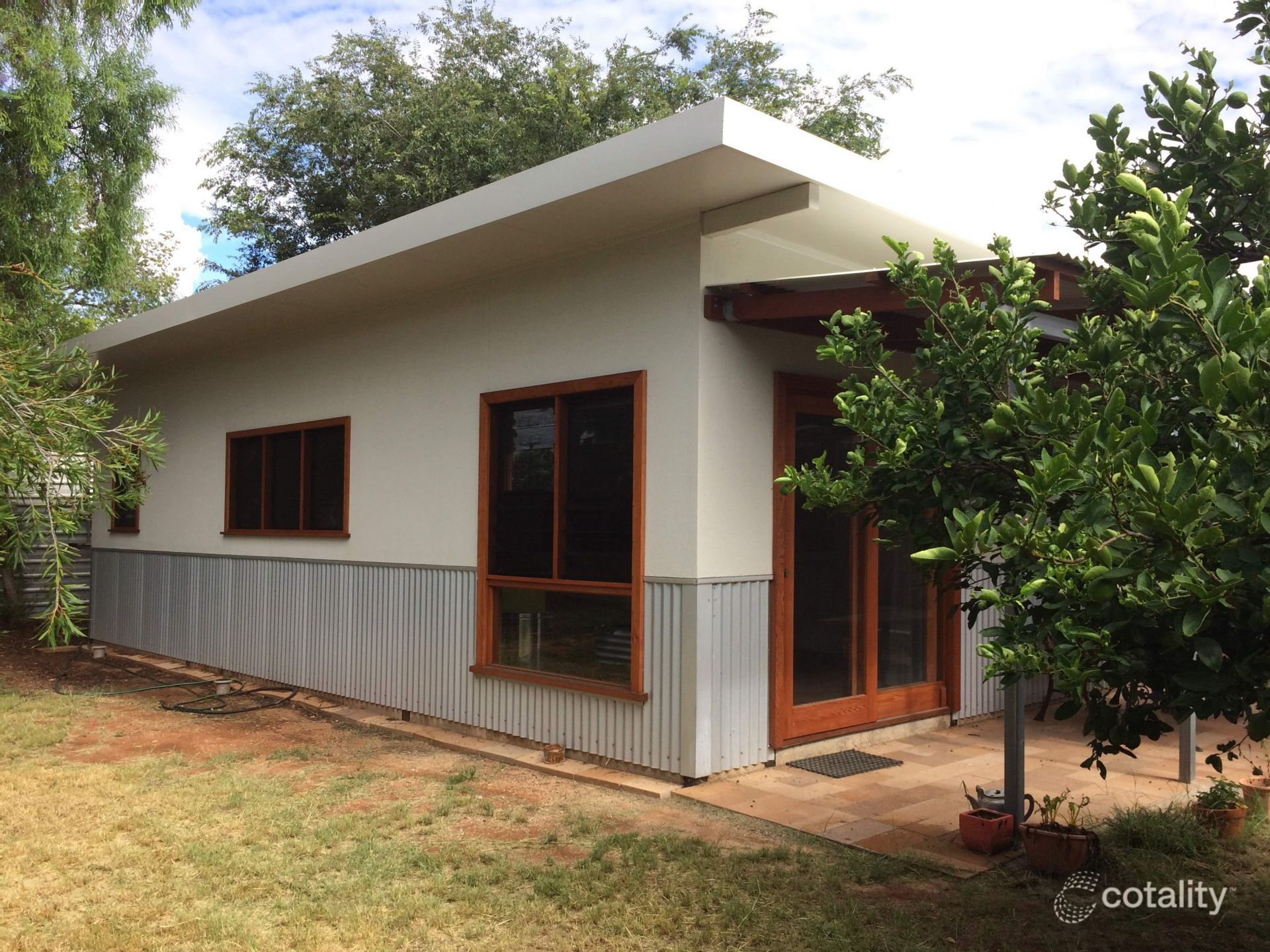10 Cowle St, Gillen, NT 0870