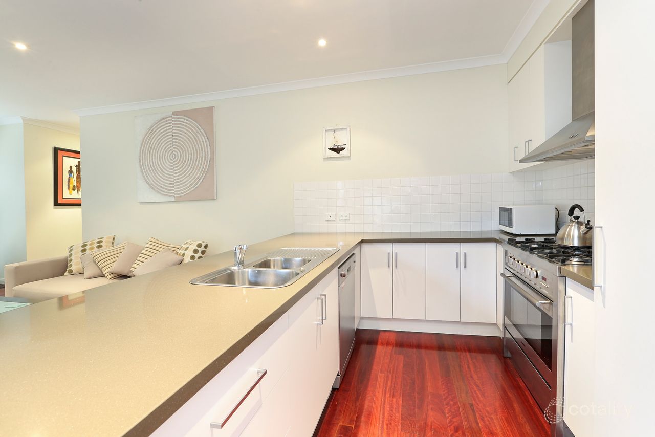 2/25 Heyers Rd, Grovedale, VIC 3216