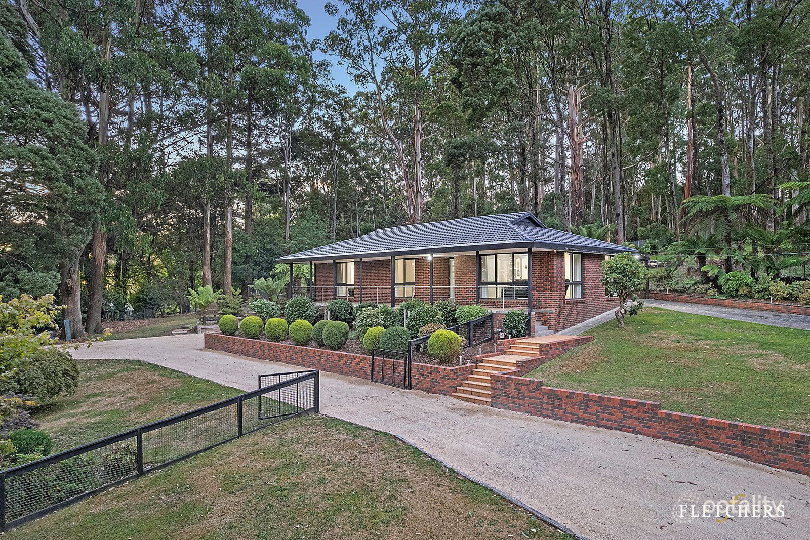 13 Mills Ave, Sassafras, VIC 3787