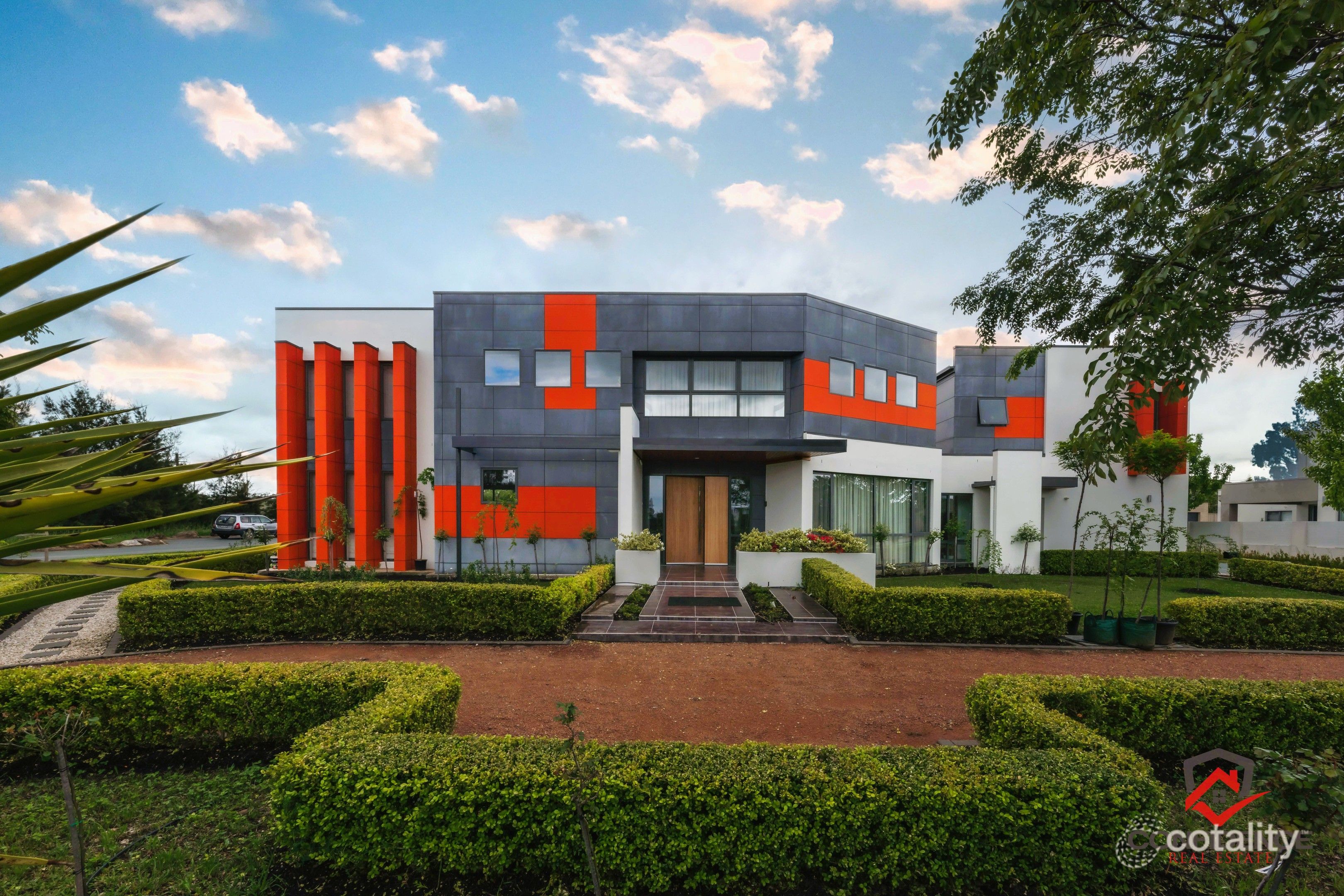 42 Donald Horne Cct, Franklin, ACT 2913