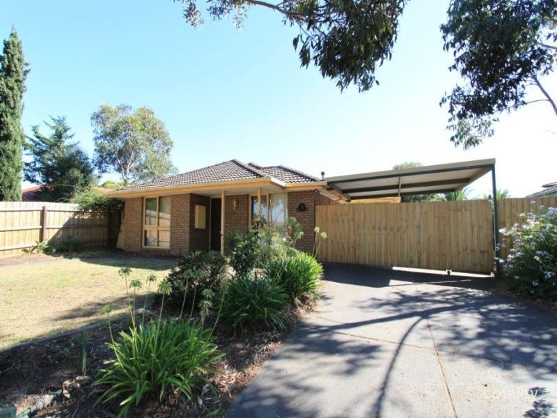 18 Kirkton Dr, Kurunjang, VIC 3337
