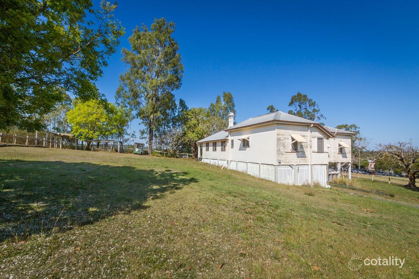 29 Mining St, Bundamba, QLD 4304