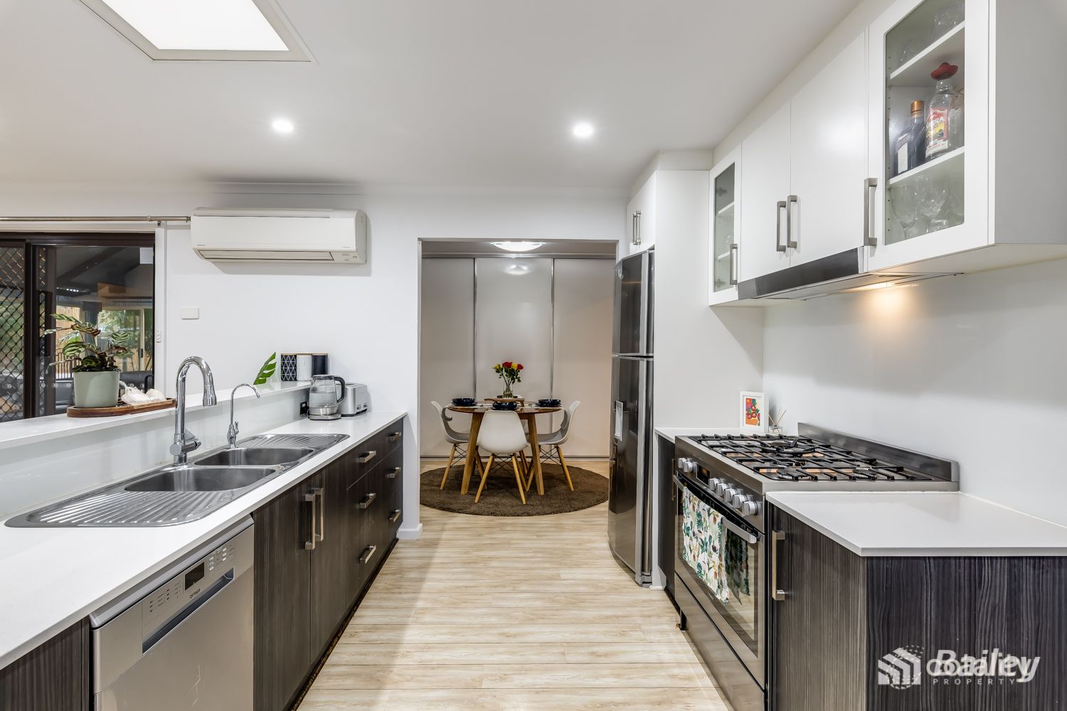 18 Olinda St, Craigmore, SA 5114