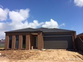 8 Whistling Duck Dr, Lara, VIC 3212
