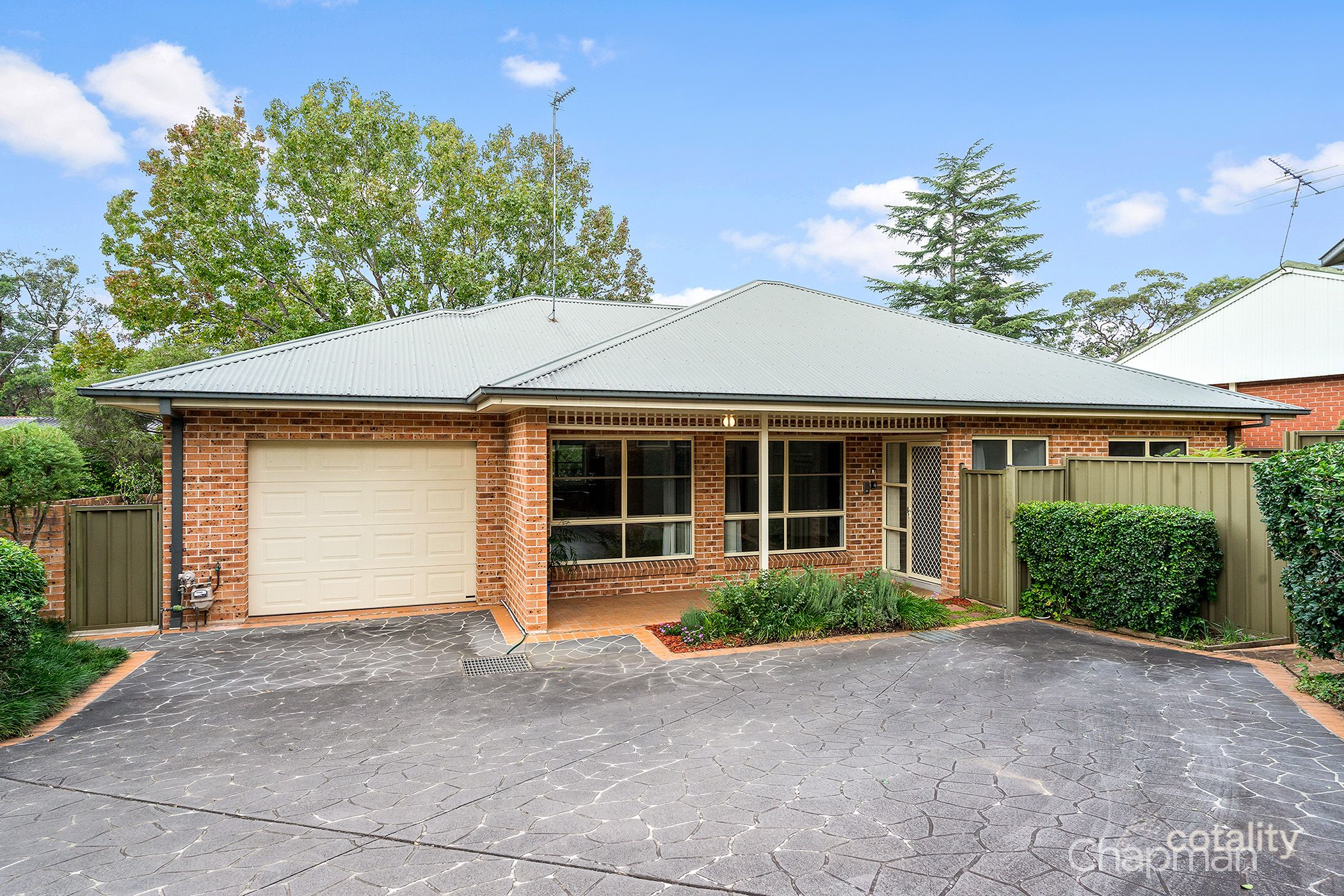1/2 Rusden Rd, Blaxland, NSW 2774