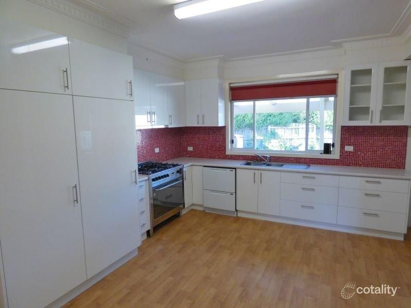 13 Johnson St, Thomastown, VIC 3074