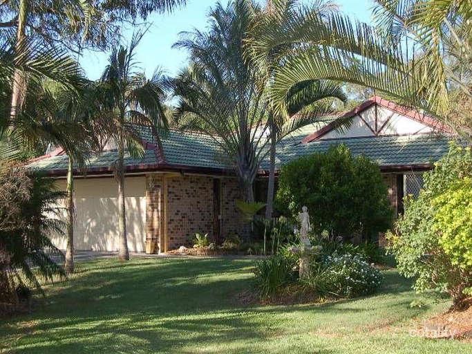 499 Middle Rd, Greenbank, QLD 4124