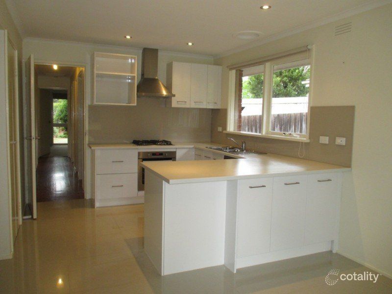 28 Mahon Cres, Narre Warren, VIC 3805